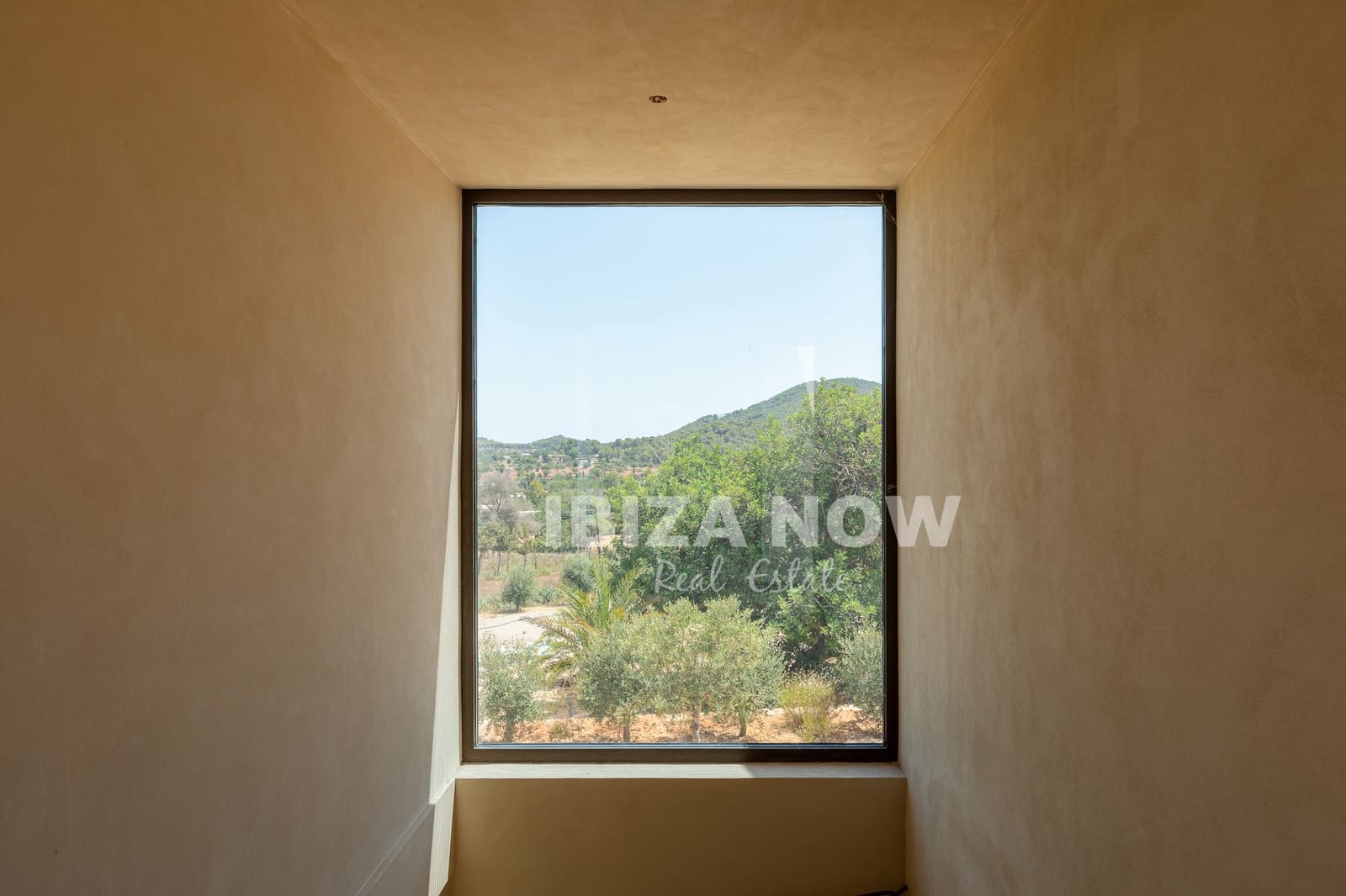 5 soveværelse Villa til salg i Santa Eulalia / Santa Eularia med swimmingpool - € 8.750.000 (Ref: 10033121)
