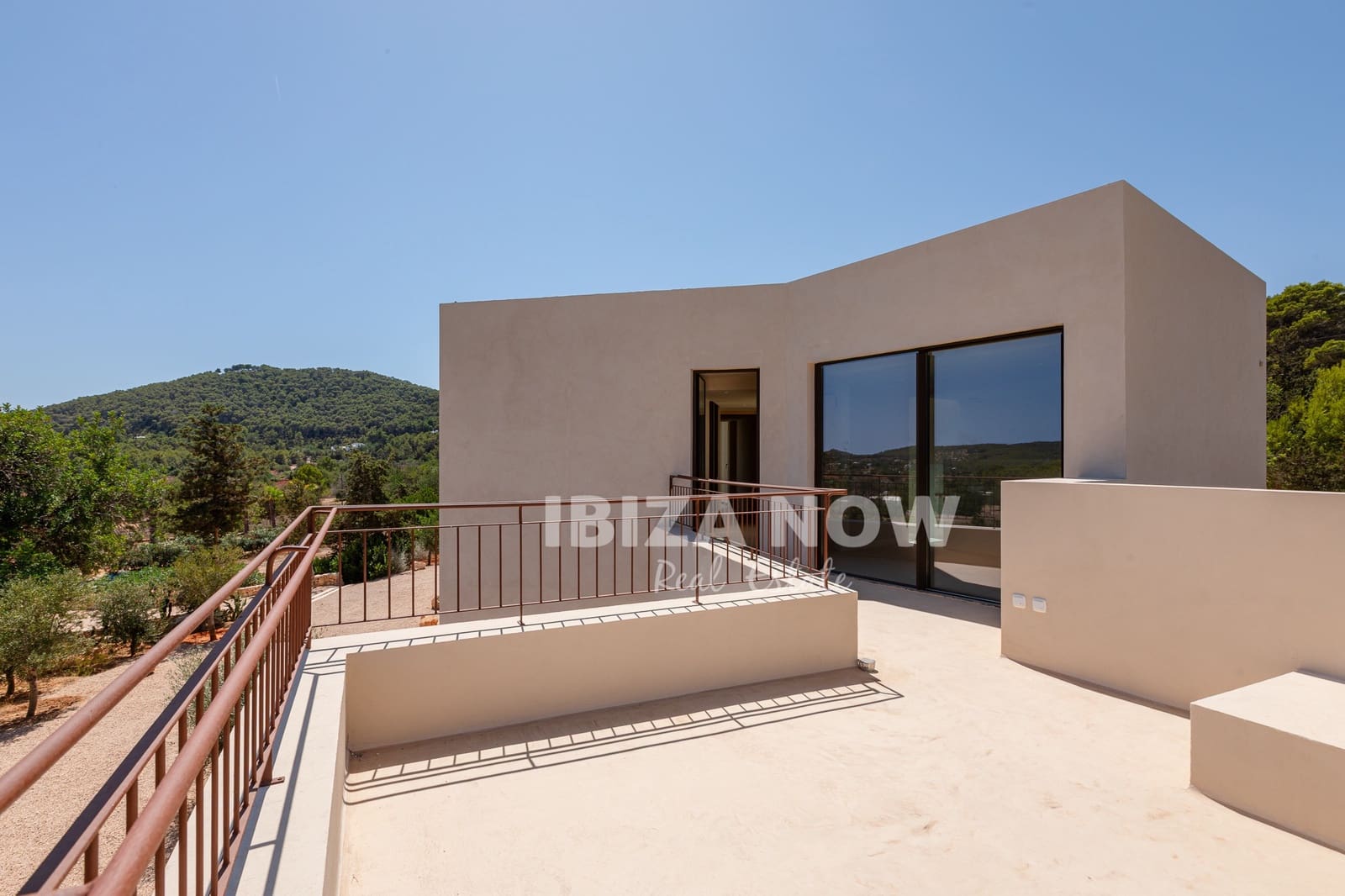 5 soveværelse Villa til salg i Santa Eulalia / Santa Eularia med swimmingpool - € 8.750.000 (Ref: 10033121)