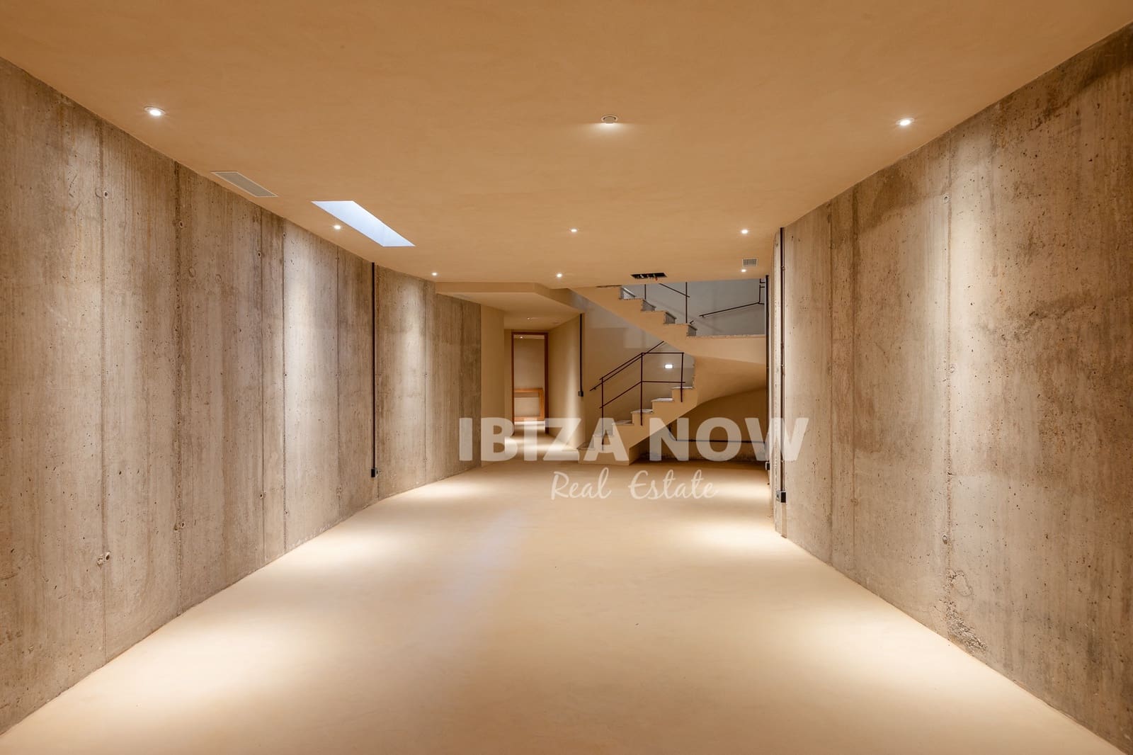 5 soveværelse Villa til salg i Santa Eulalia / Santa Eularia med swimmingpool - € 8.750.000 (Ref: 10033121)