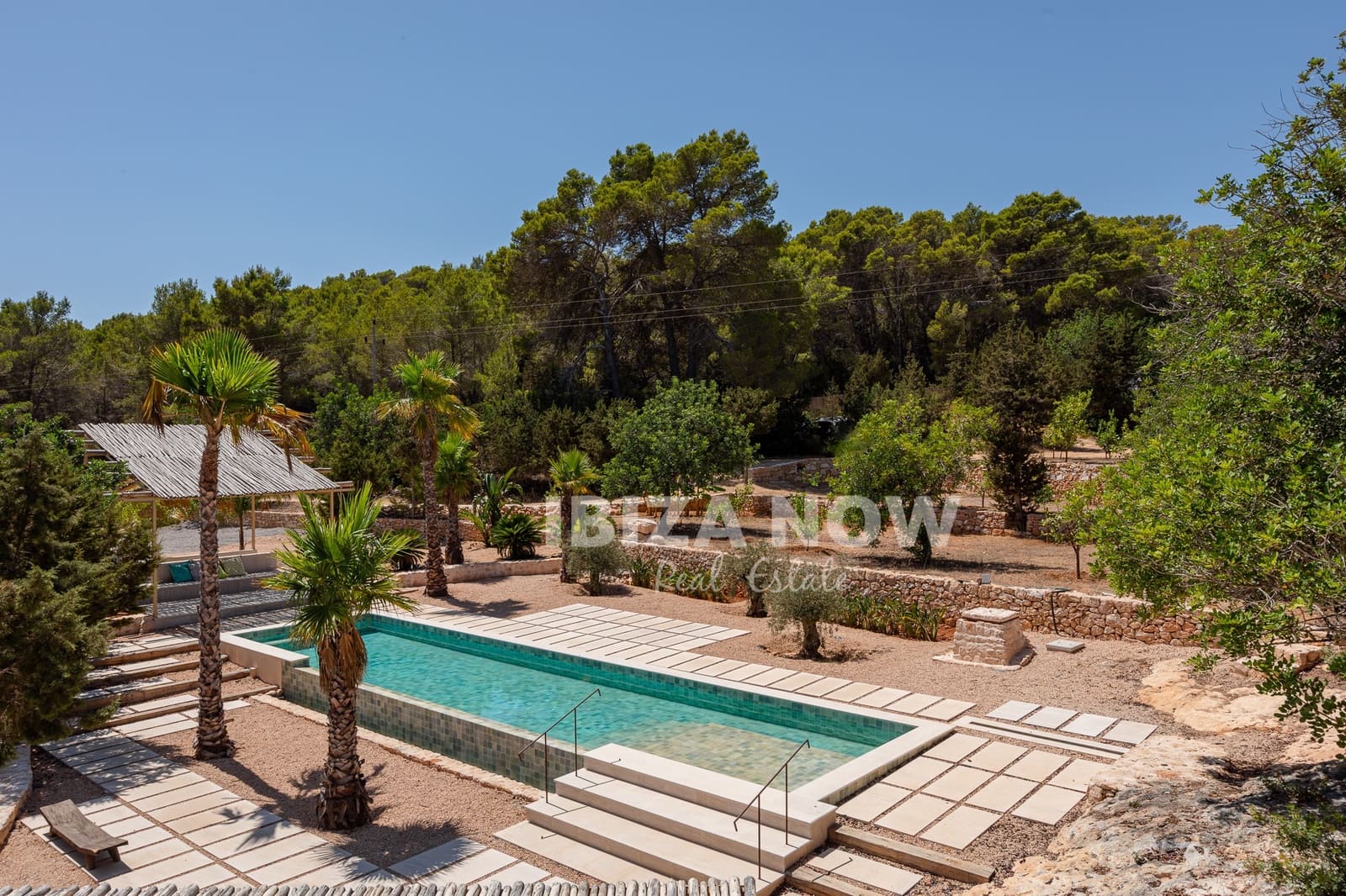 5 soveværelse Villa til salg i Santa Eulalia / Santa Eularia med swimmingpool - € 8.750.000 (Ref: 10033121)