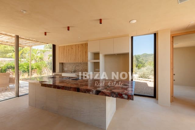 5 slaapkamer Villa te koop in Santa Eulalia / Santa Eularia met zwembad - € 8.750.000 (Ref: 10033121)