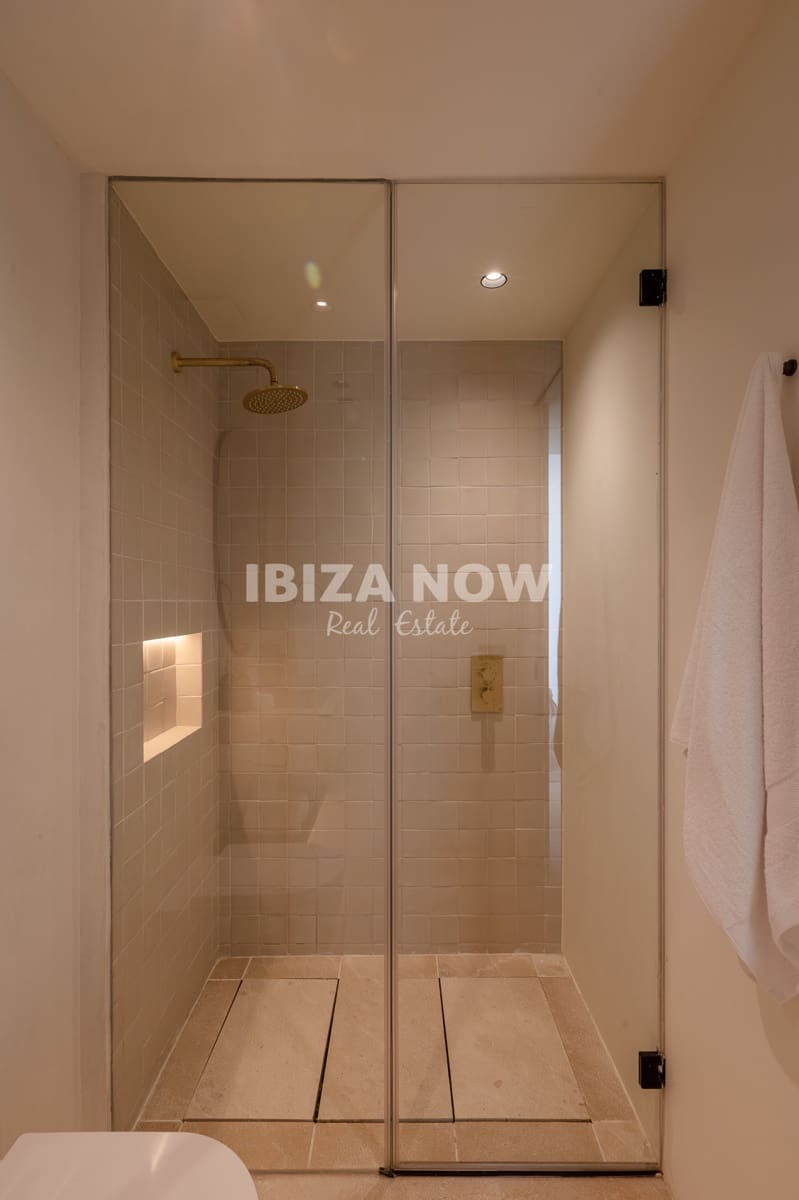 3 soveværelse Penthouse til salg i Talamanca med swimmingpool garage - € 1.650.000 (Ref: 10038547)