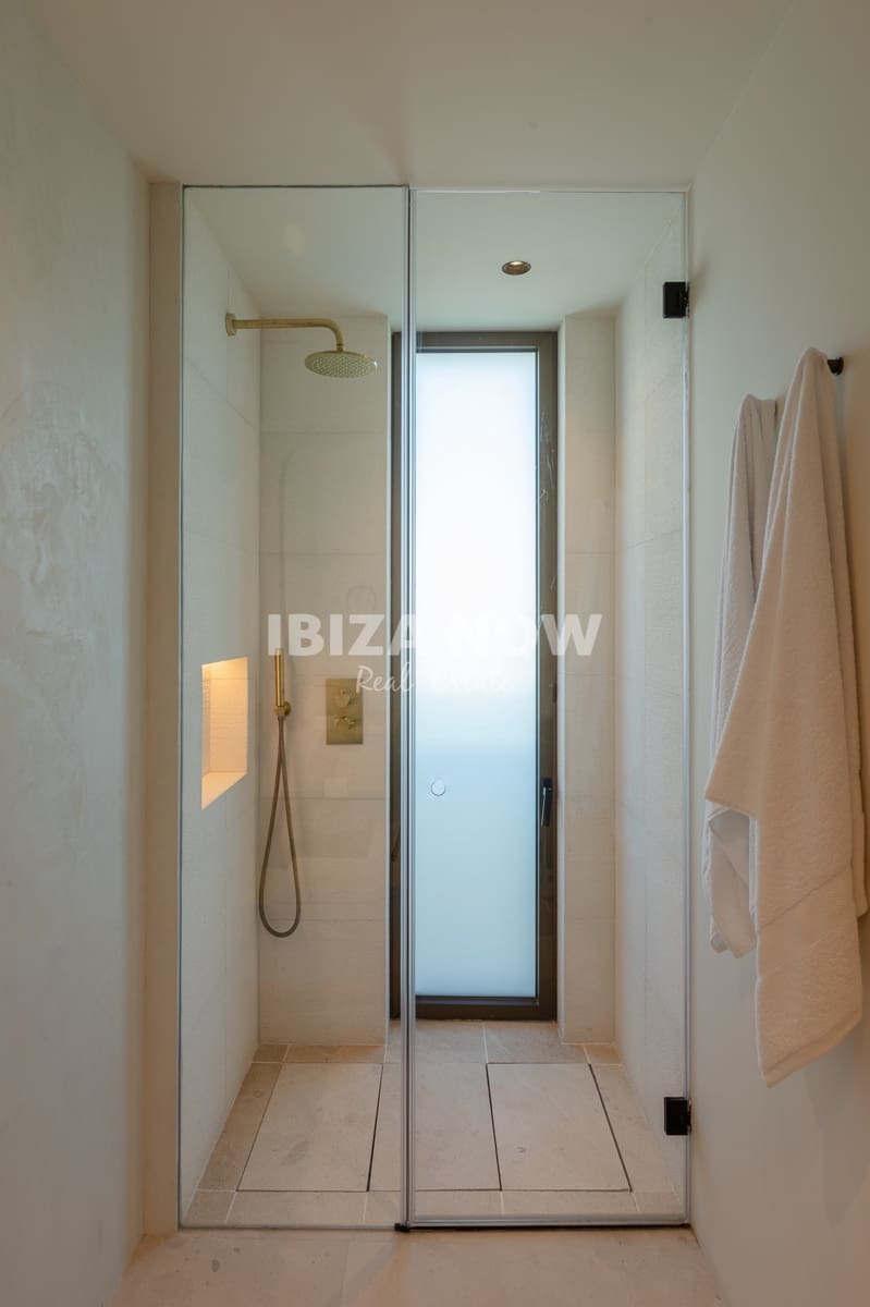 3 soveværelse Penthouse til salg i Talamanca med swimmingpool garage - € 1.650.000 (Ref: 10038547)