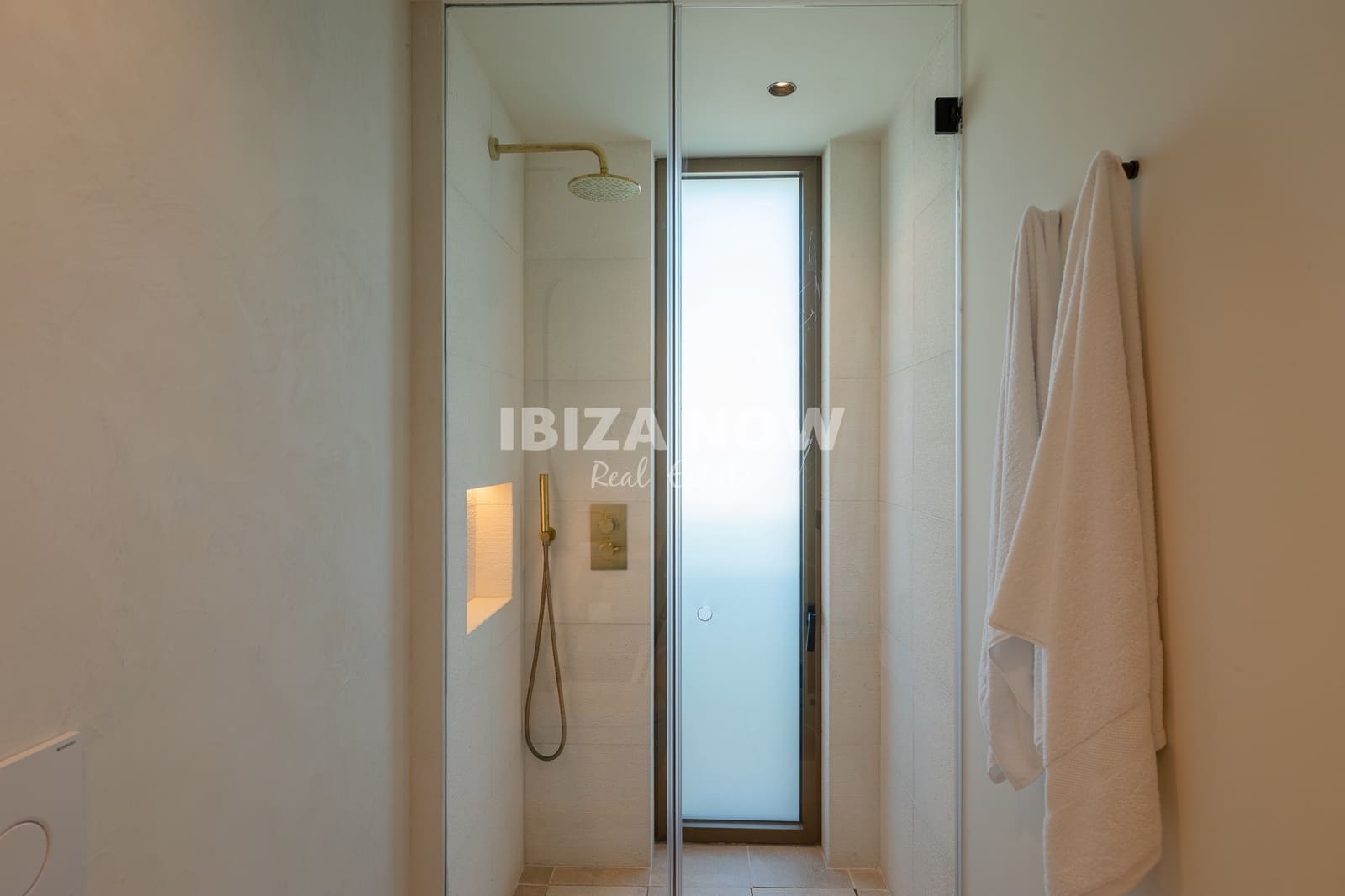 3 soveværelse Penthouse til salg i Talamanca med swimmingpool garage - € 1.650.000 (Ref: 10038547)