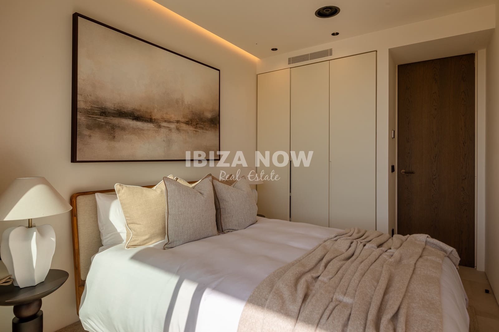3 soveværelse Penthouse til salg i Talamanca med swimmingpool garage - € 1.650.000 (Ref: 10038547)