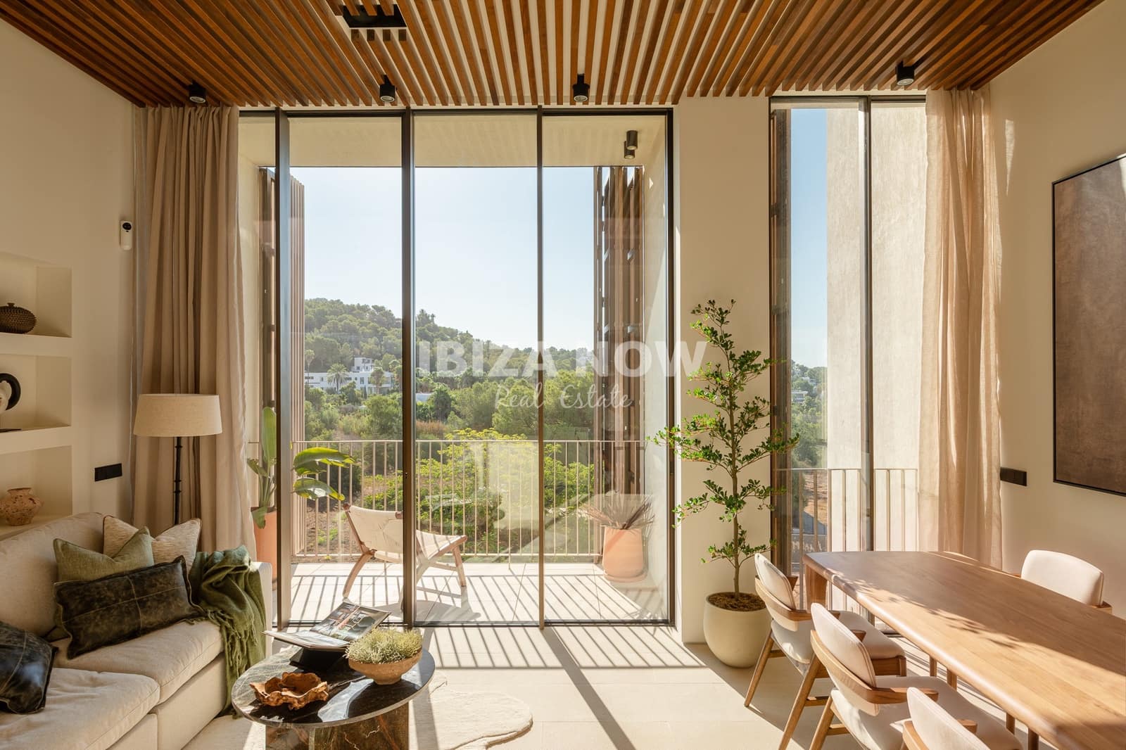 3 soveværelse Penthouse til salg i Talamanca med swimmingpool garage - € 1.650.000 (Ref: 10038547)