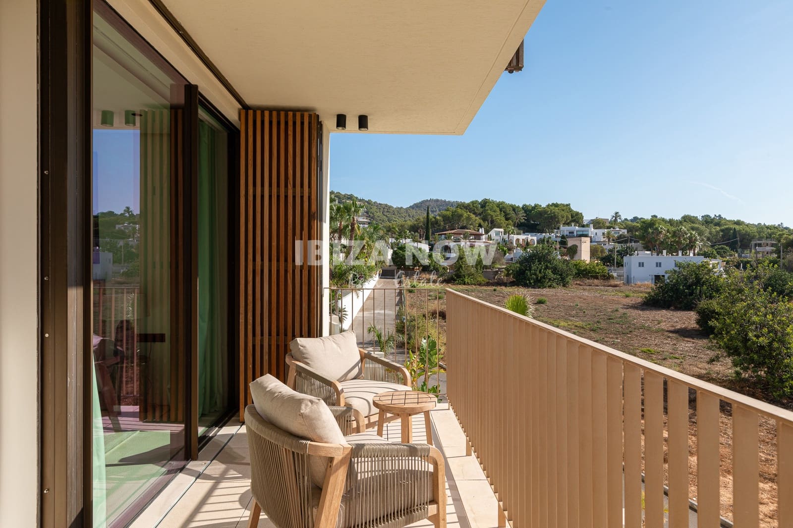 3 soveværelse Penthouse til salg i Talamanca med swimmingpool garage - € 1.650.000 (Ref: 10038547)