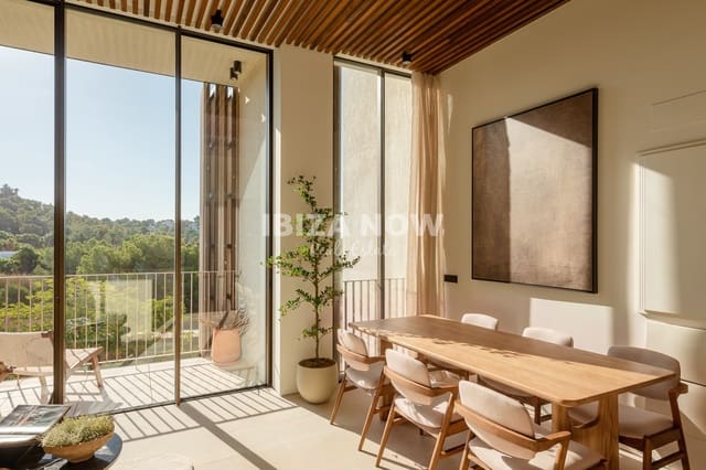 3 soverom Penthouse til salgs i Talamanca, Ibiza by med svømmebasseng garasje - € 1 650 000 (Ref: 10038547)