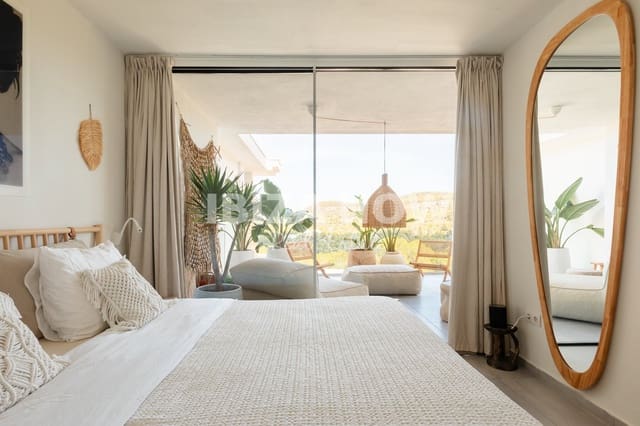 2 makuuhuone Huoneisto myytävänä paikassa Cala Vadella, San Jose / Sant Josep de Sa Talaia mukana uima-altaan 
autotalli - 625 000 € (Ref: 10110355)