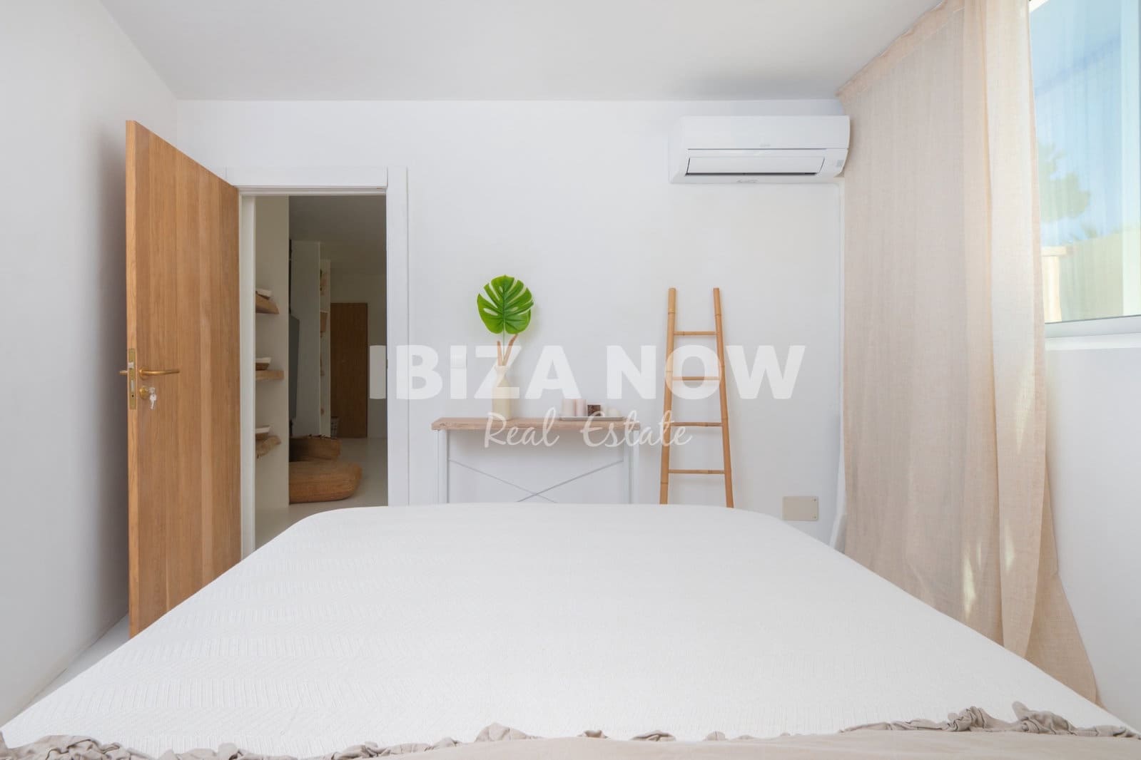 4 soverom Villa til salgs i San Jose / Sant Josep de Sa Talaia med svømmebasseng garasje - € 3 600 000 (Ref: 10110425)