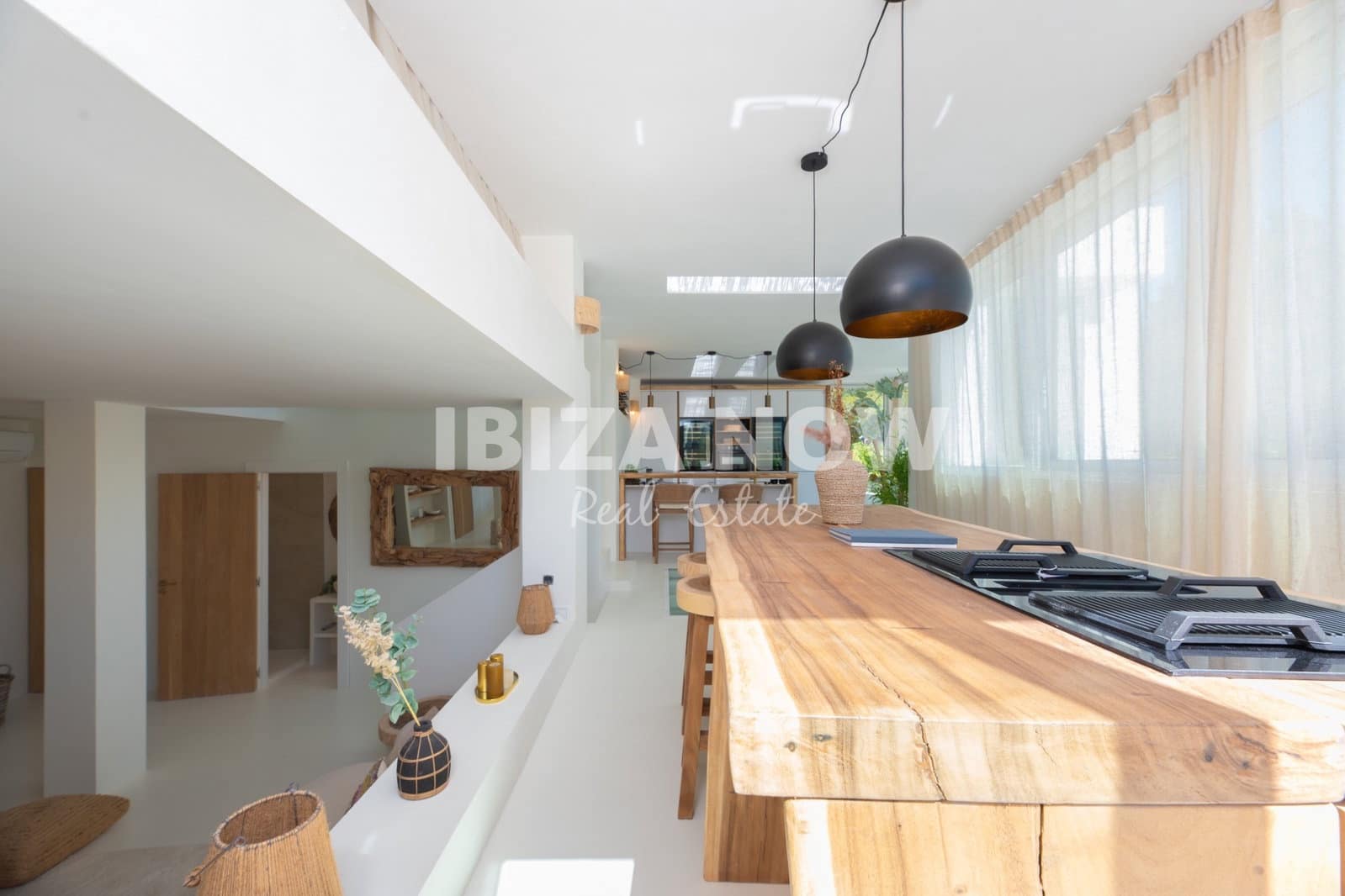 4 soverom Villa til salgs i San Jose / Sant Josep de Sa Talaia med svømmebasseng garasje - € 3 600 000 (Ref: 10110425)