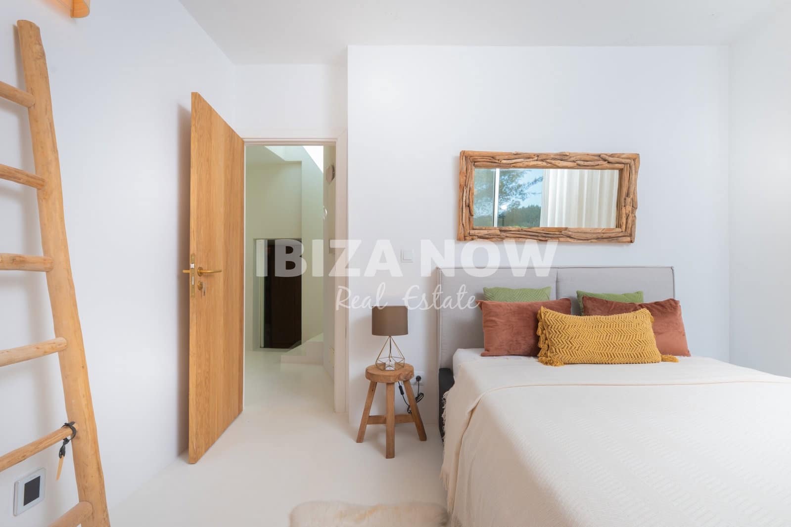 4 soverom Villa til salgs i San Jose / Sant Josep de Sa Talaia med svømmebasseng garasje - € 3 600 000 (Ref: 10110425)
