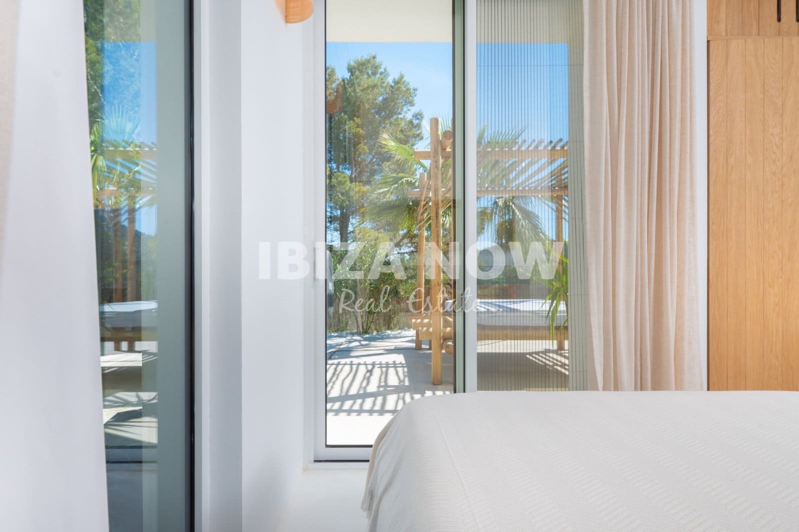 4 soverom Villa til salgs i San Jose / Sant Josep de Sa Talaia med svømmebasseng garasje - € 3 600 000 (Ref: 10110425)