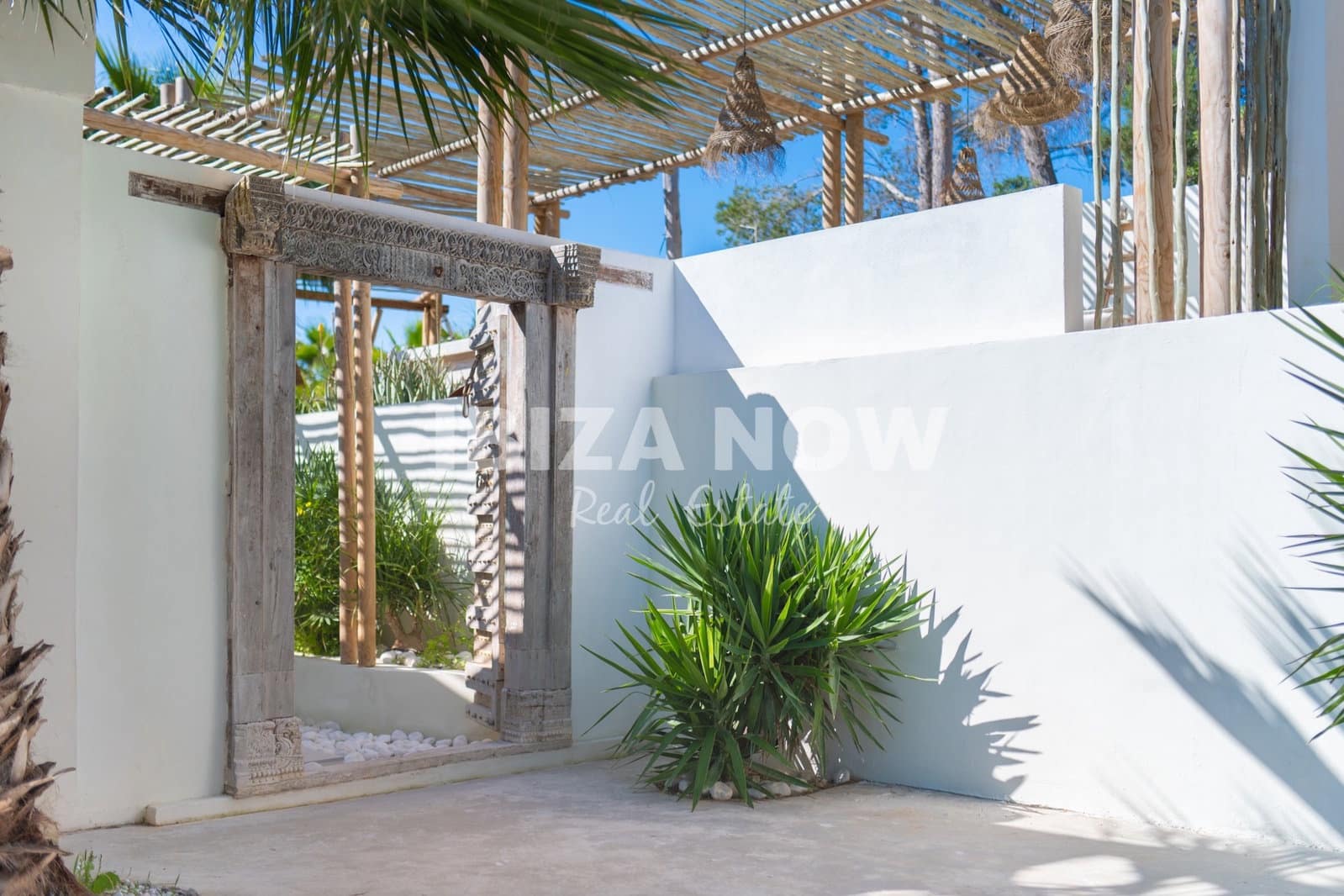 4 soverom Villa til salgs i San Jose / Sant Josep de Sa Talaia med svømmebasseng garasje - € 3 600 000 (Ref: 10110425)