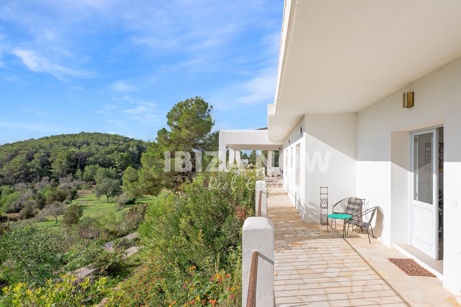 5 bedroom Finca/Country House for sale in Sant Carles de Peralta with garage - € 1,950,000 (Ref: 10167883)