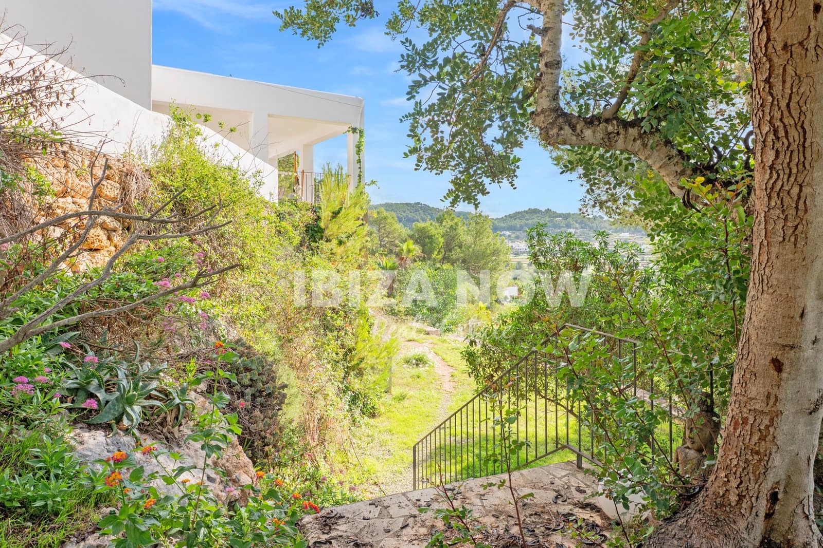 5 bedroom Finca/Country House for sale in Sant Carles de Peralta with garage - € 1,950,000 (Ref: 10167883)