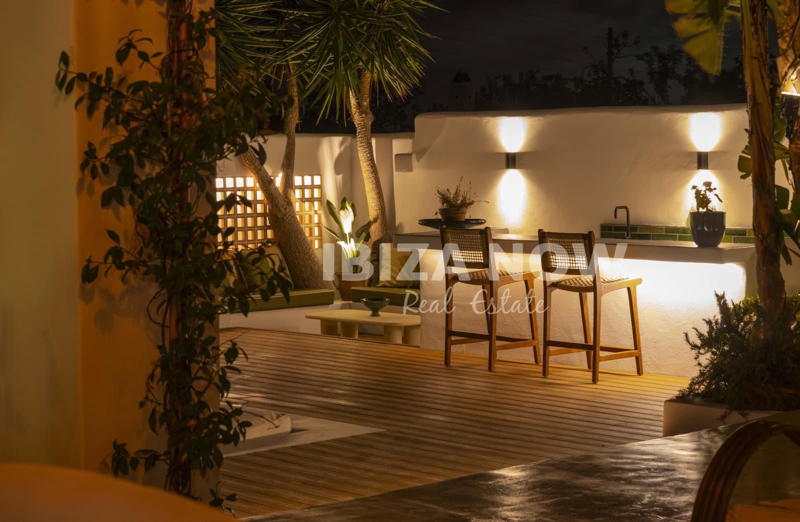 4 bedroom Villa for sale in Ibiza / Eivissa town with pool garage - € 1,980,000 (Ref: 10174300)
