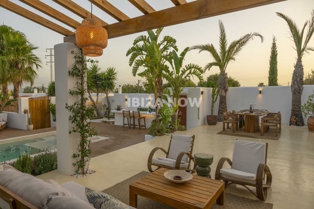 4 bedroom Villa for sale in Ibiza / Eivissa town with pool garage - € 1,980,000 (Ref: 10174300)