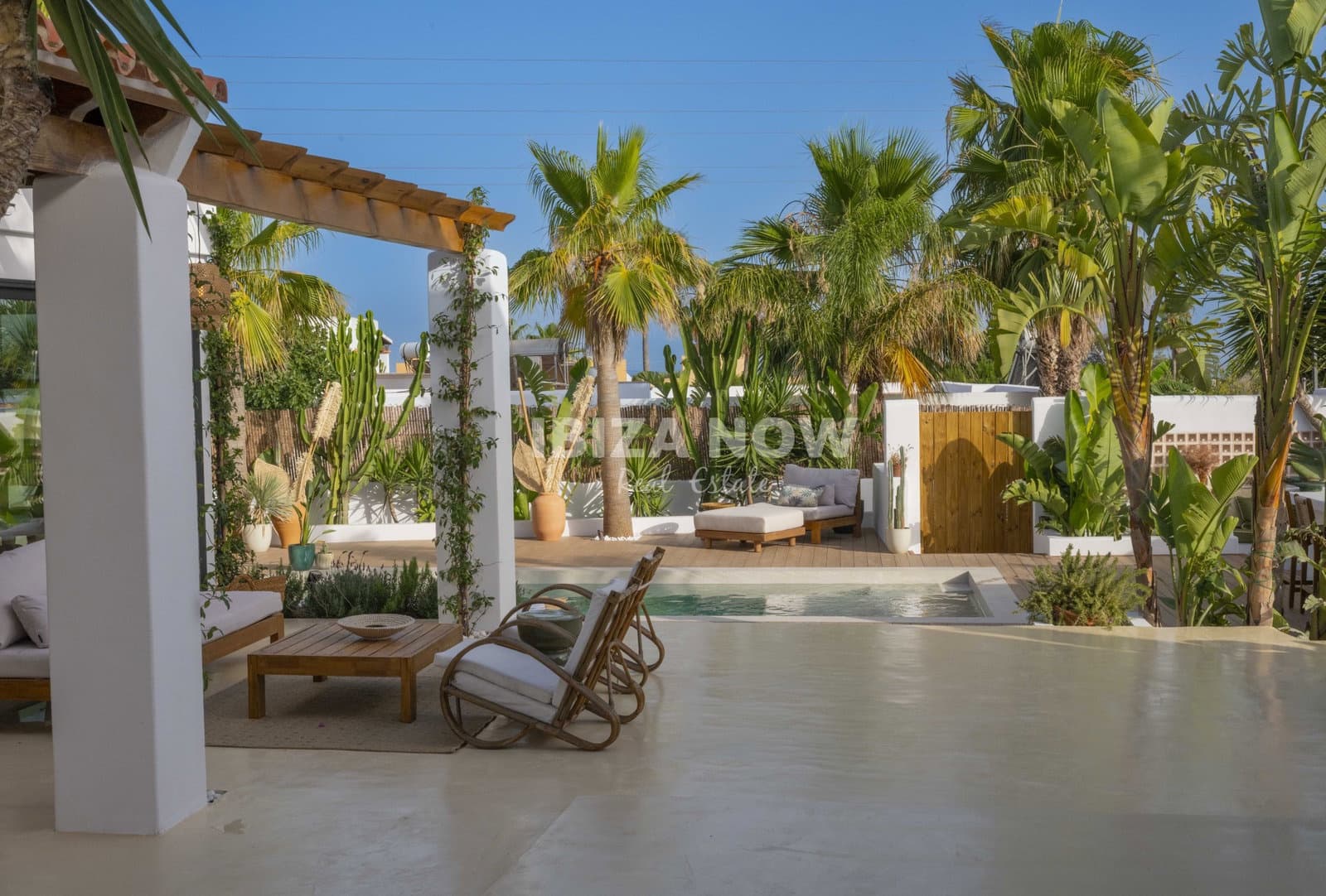 4 bedroom Villa for sale in Ibiza / Eivissa town with pool garage - € 1,980,000 (Ref: 10174300)