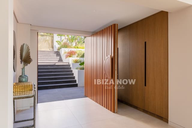 4 soverom Villa til salgs i San Jose / Sant Josep de Sa Talaia med svømmebasseng garasje - € 11 500 000 (Ref: 10176096)