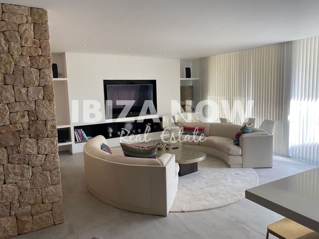 4 soveværelse Villa til salg i Cala Llonga, Santa Eulalia / Santa Eularia med swimmingpool - € 3.200.000 (Ref: 7508110)