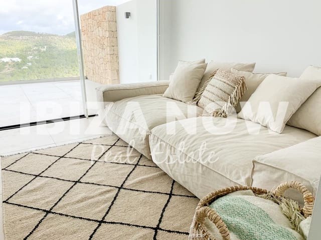 3 slaapkamer Appartement te koop in Cala Vadella, San Jose / Sant Josep de Sa Talaia met zwembad - € 1.375.000 (Ref: 7675170)