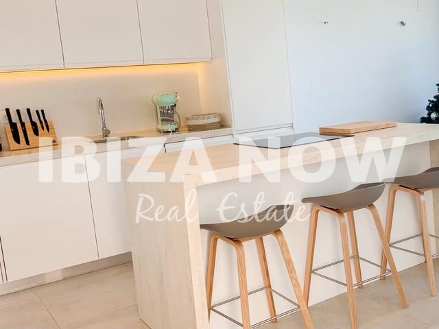 3 slaapkamer Appartement te koop in Cala Vadella, San Jose / Sant Josep de Sa Talaia met zwembad - € 1.375.000 (Ref: 7675170)