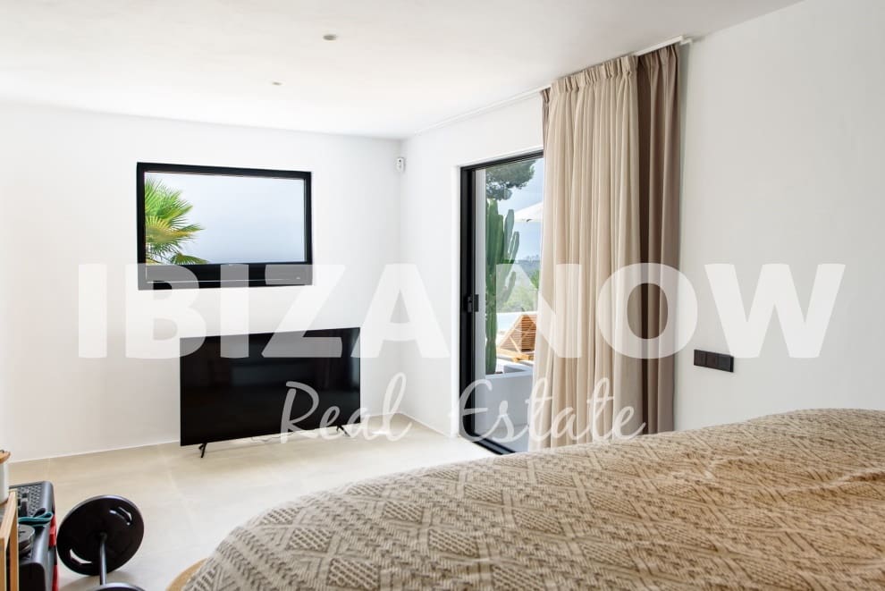 6 soveværelse Villa til salg i Es Cubells med swimmingpool - € 4.850.000 (Ref: 7717523)