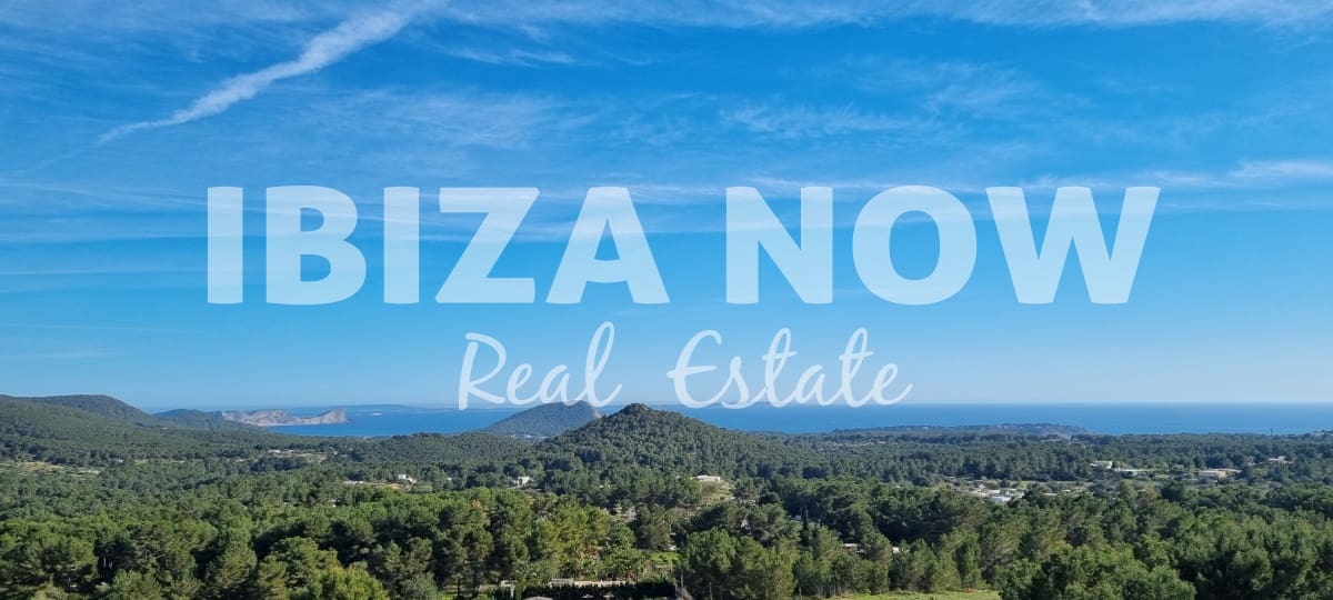 6 soveværelse Villa til salg i Es Cubells med swimmingpool - € 4.850.000 (Ref: 7717523)