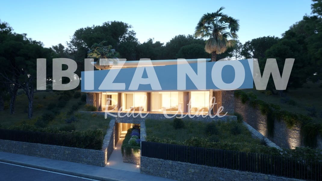 4 bedroom Villa for sale in Nuestra Senora de Jesus with pool - € 3,850,000 (Ref: 7958832)