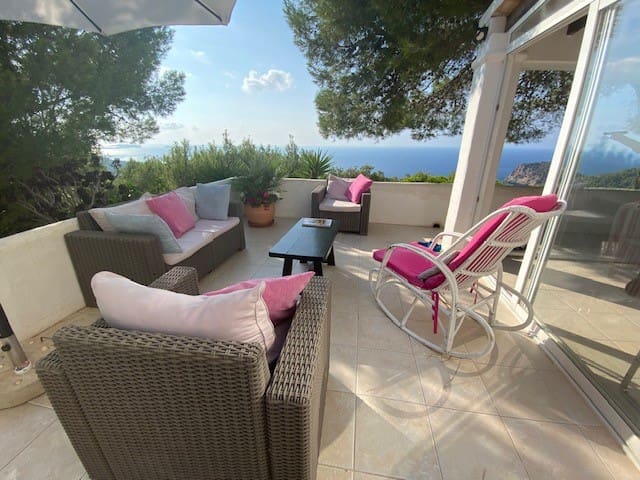 6 soveværelse Villa til salg i Cala Salada med swimmingpool - € 2.850.000 (Ref: 8047285)