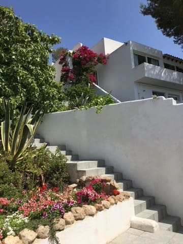 6 soverom Villa til salgs i Cala Salada, Sant Antoni de Portmany med svømmebasseng - € 2 850 000 (Ref: 8047285)