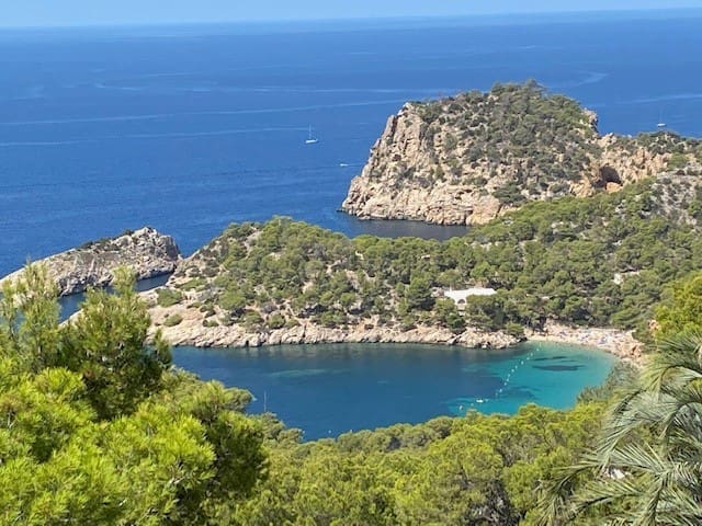 6 soveværelse Villa til salg i Cala Salada med swimmingpool - € 2.850.000 (Ref: 8047285)