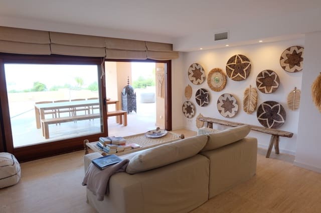 2 soveværelse Lejlighed til salg i San Jose / Sant Josep de Sa Talaia med swimmingpool - € 1.450.000 (Ref: 8490364)