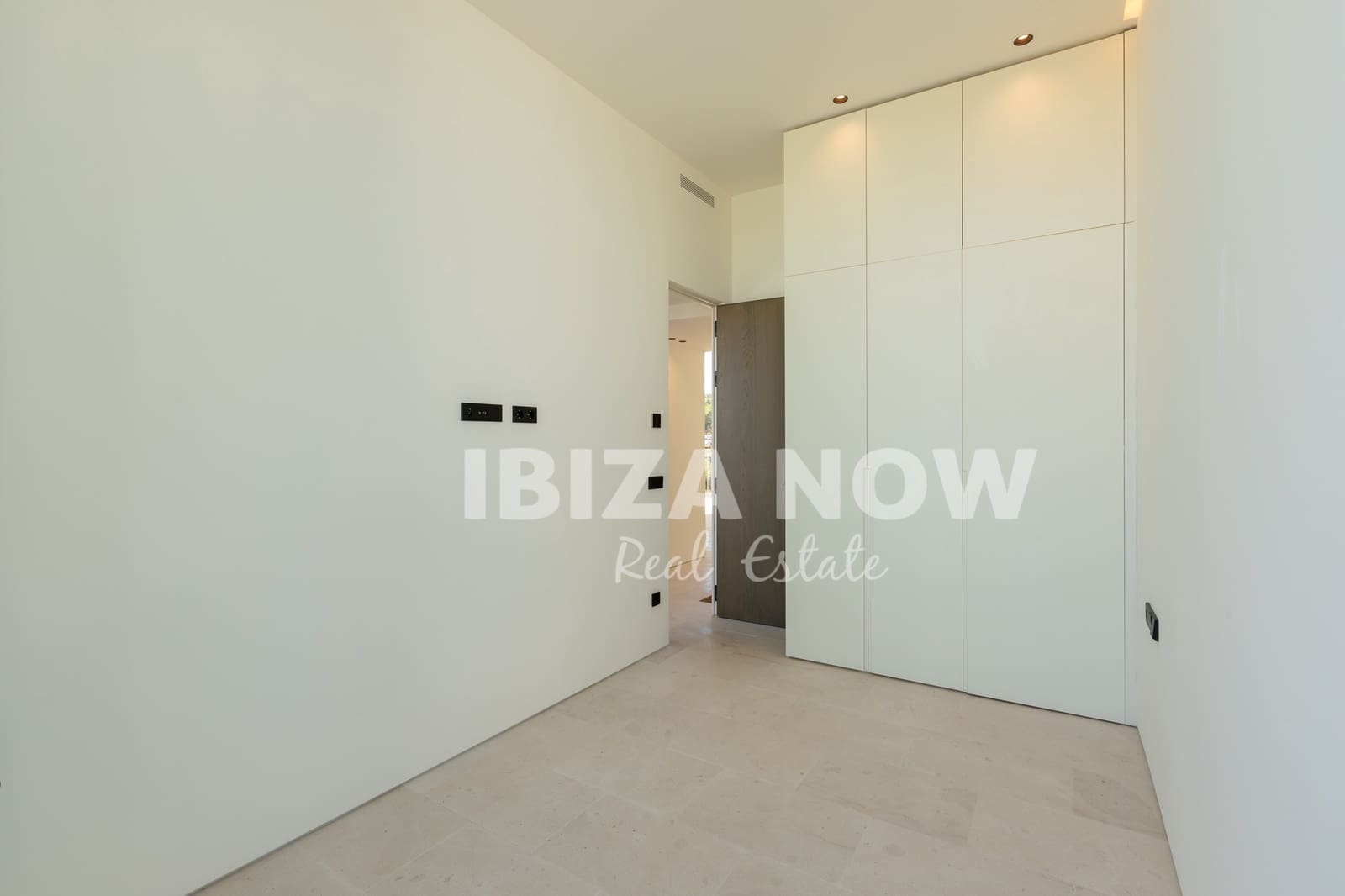 3 sovrum Lägenhet till salu i Talamanca med pool - 1 700 000 € (Ref: 8499588)