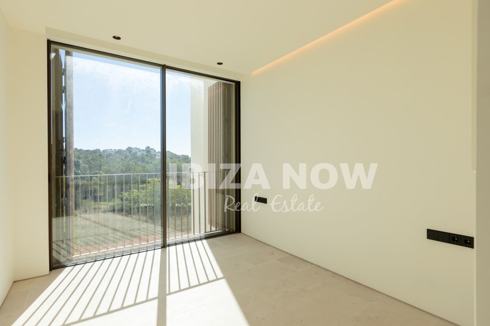 3 sovrum Lägenhet till salu i Talamanca med pool - 1 700 000 € (Ref: 8499588)