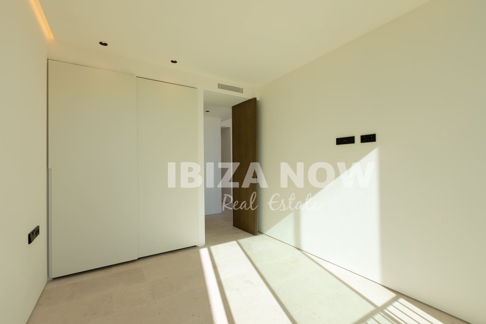 3 sovrum Lägenhet till salu i Talamanca med pool - 1 700 000 € (Ref: 8499588)