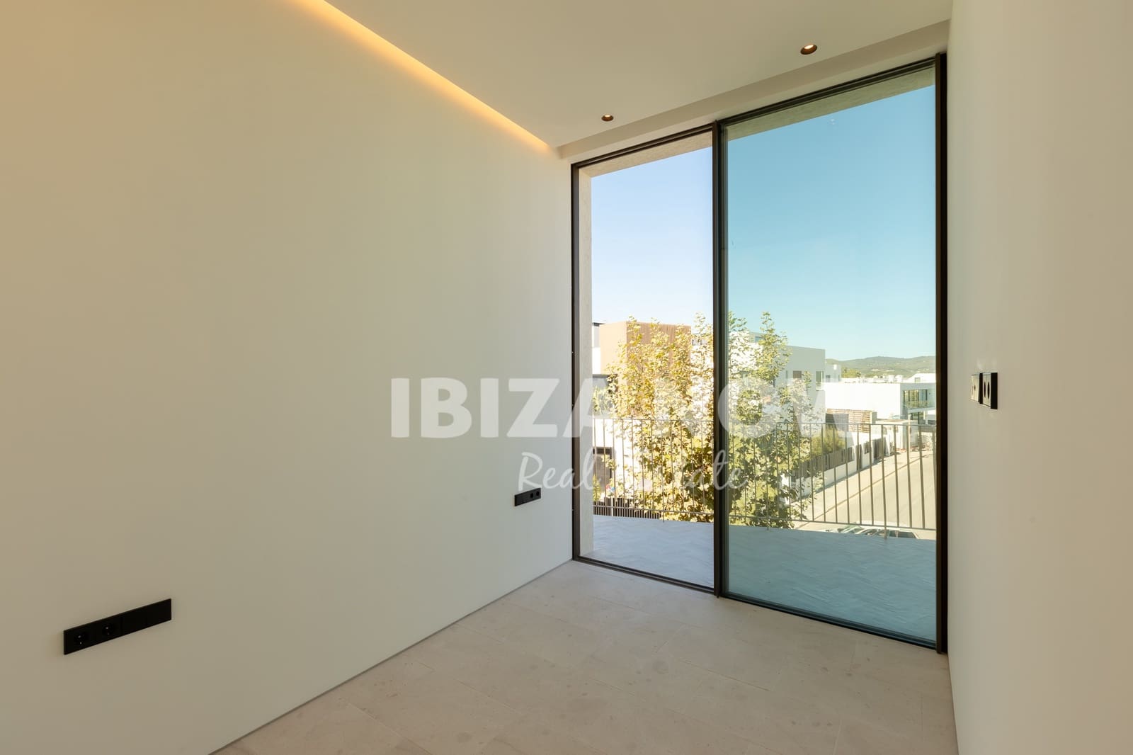 3 sovrum Lägenhet till salu i Talamanca med pool - 1 700 000 € (Ref: 8499588)