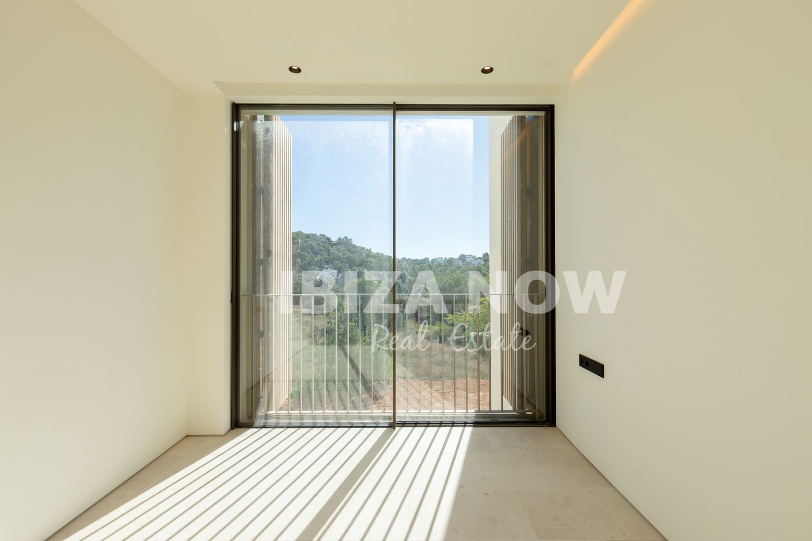 3 sovrum Lägenhet till salu i Talamanca med pool - 1 700 000 € (Ref: 8499588)