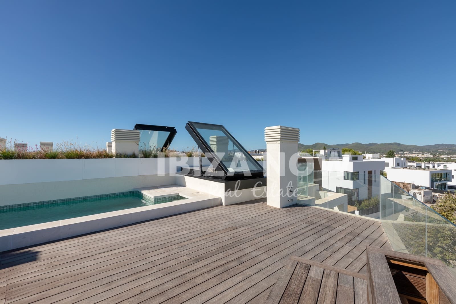 3 sovrum Lägenhet till salu i Talamanca med pool - 1 700 000 € (Ref: 8499588)