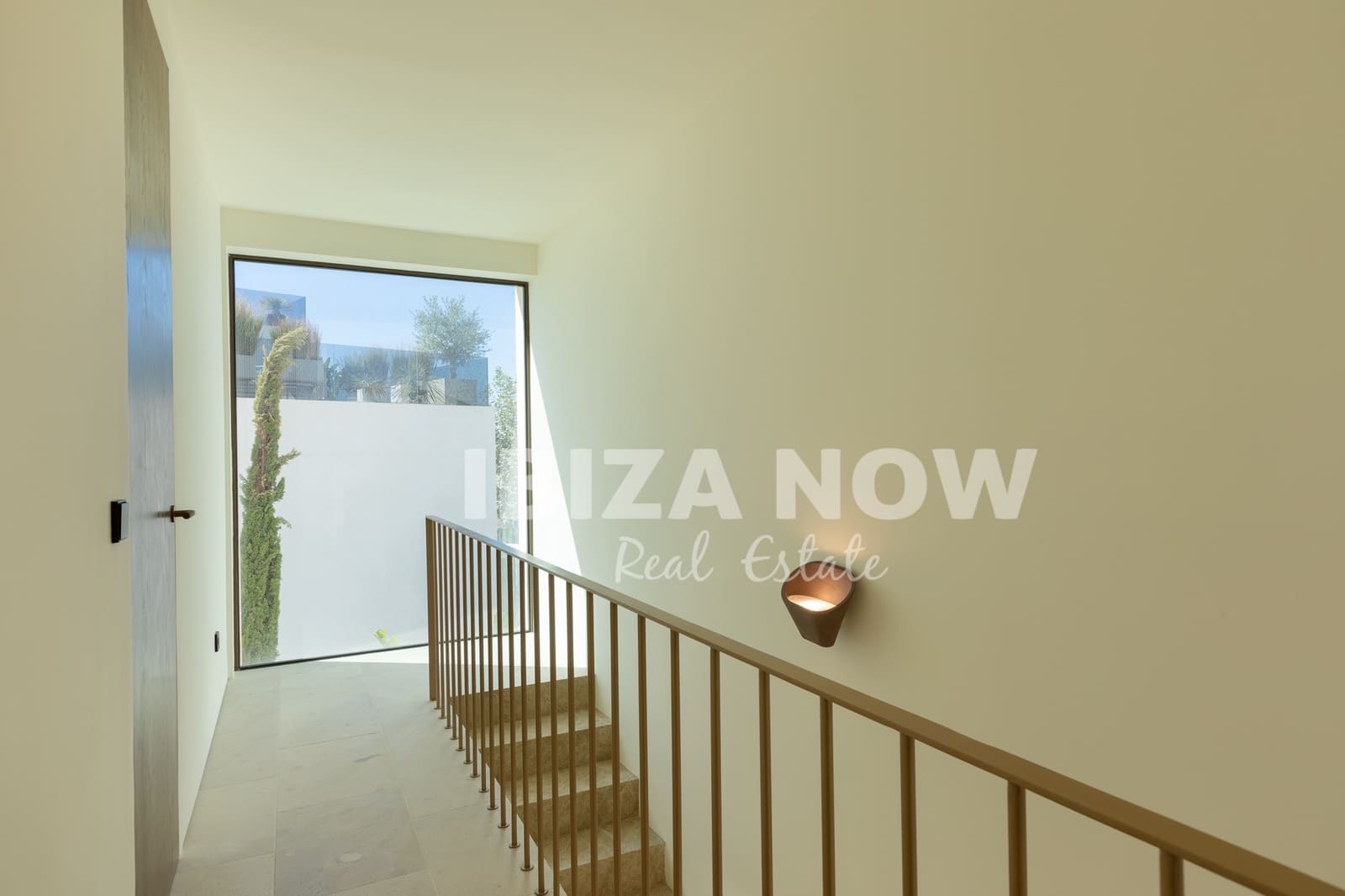 Apartamento de 3 habitaciones en Talamanca en venta con piscina - 2.000.000 € (Ref: 8499589)