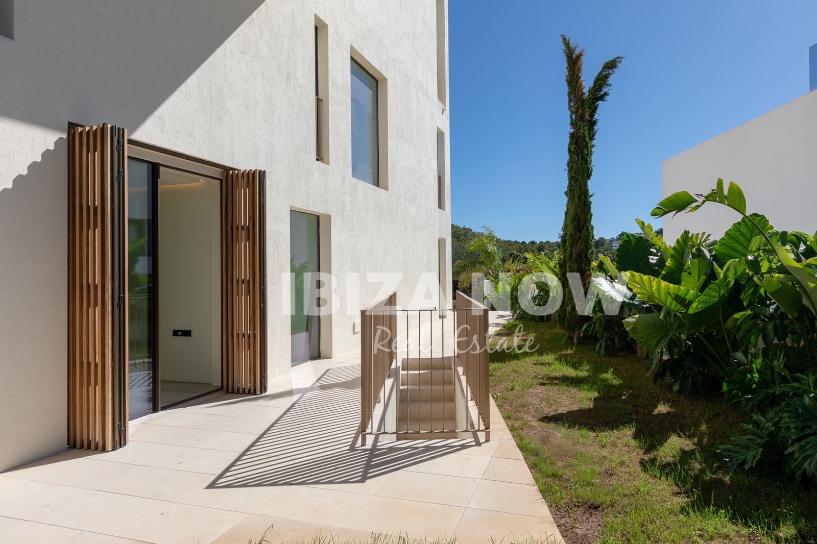 Apartamento de 3 habitaciones en Talamanca en venta con piscina - 2.000.000 € (Ref: 8499589)