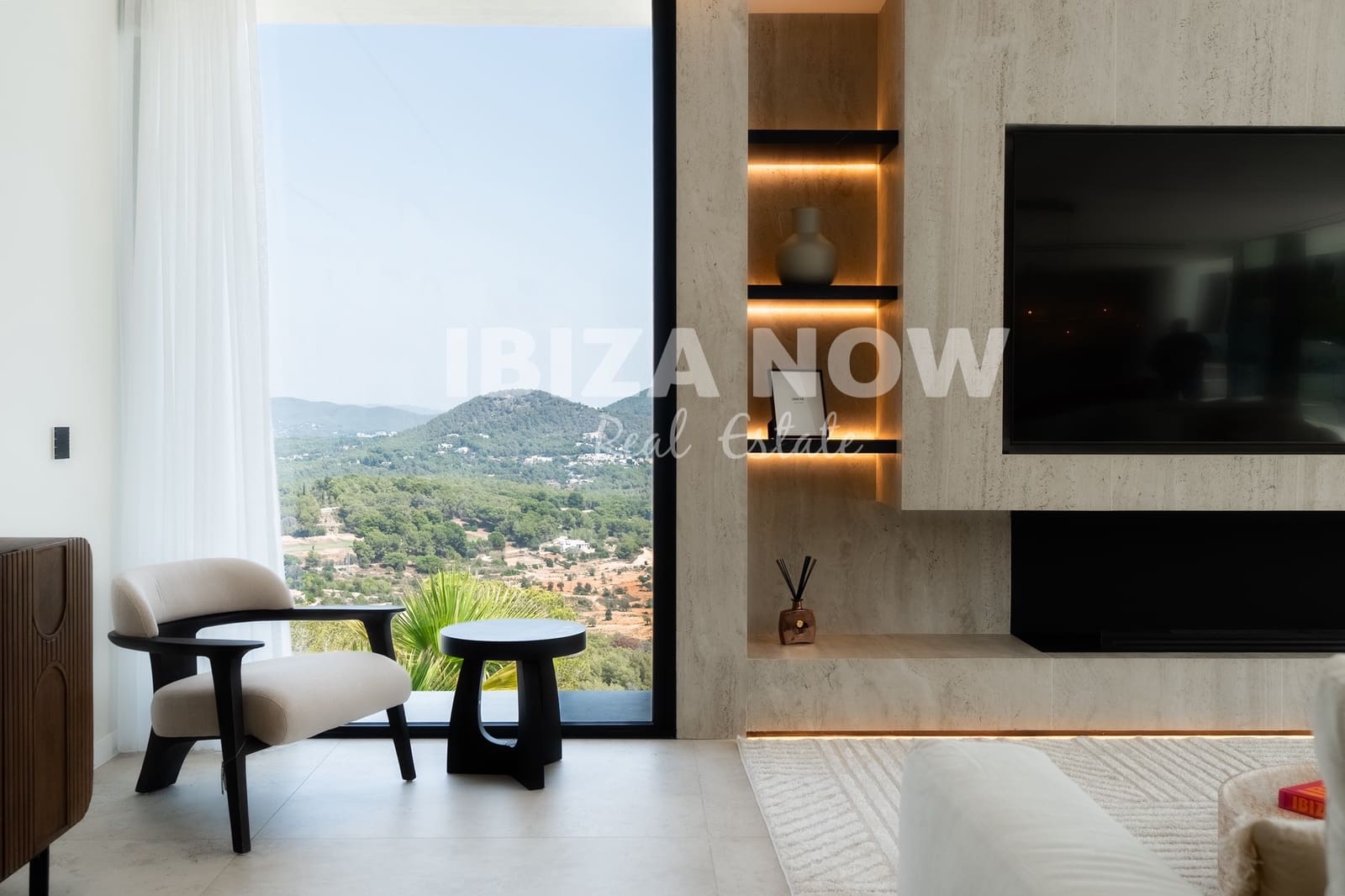 7 bedroom Villa for sale in Roca Llisa with pool garage - € 6,300,000 (Ref: 8509150)