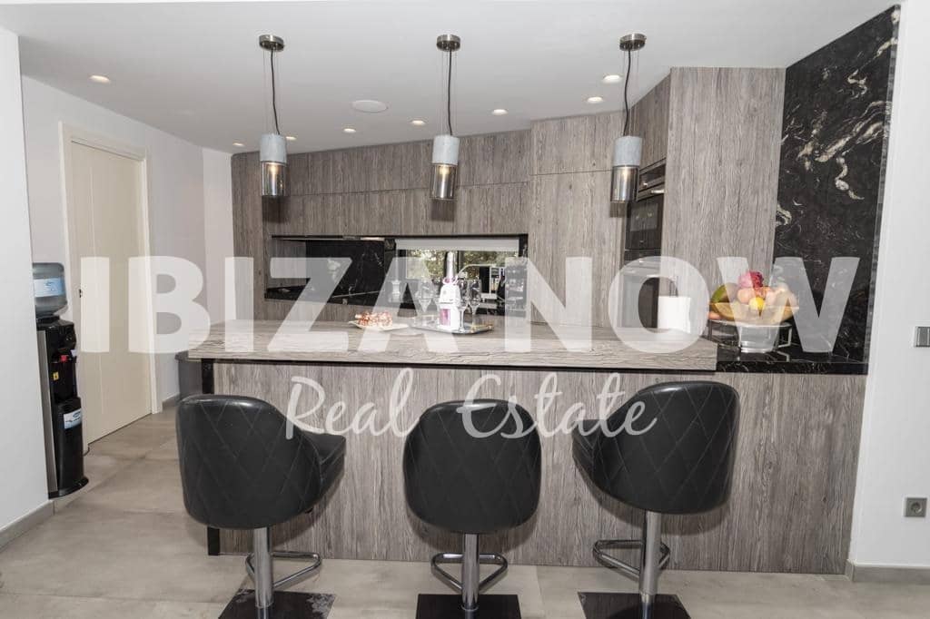 5 chambre Maison de Ville à vendre à Talamanca avec piscine - 1 650 000 € (Ref: 8509321)