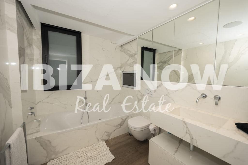 5 chambre Maison de Ville à vendre à Talamanca avec piscine - 1 650 000 € (Ref: 8509321)