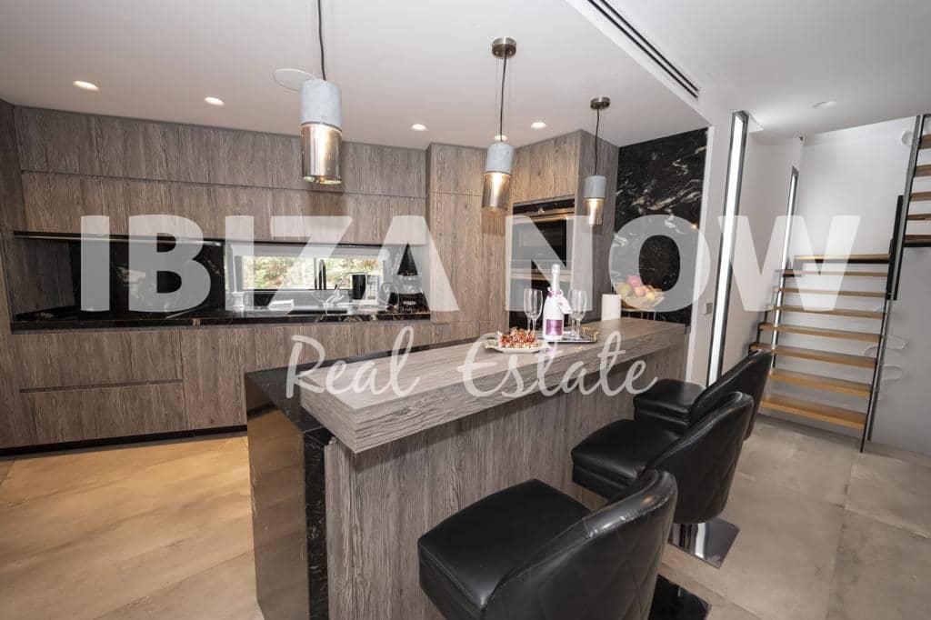 5 chambre Maison de Ville à vendre à Talamanca avec piscine - 1 650 000 € (Ref: 8509321)