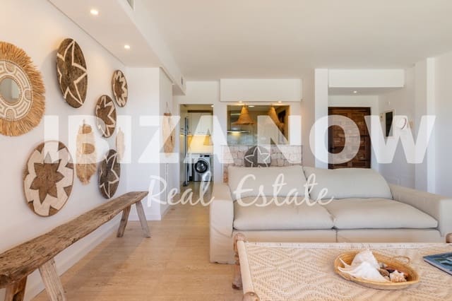 2 soveværelse Lejlighed til salg i San Jose / Sant Josep de Sa Talaia med swimmingpool - € 1.395.000 (Ref: 8533276)