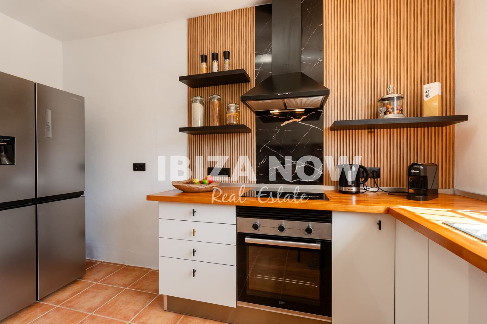 5 soverom Villa til salgs i Talamanca med svømmebasseng - € 3 850 000 (Ref: 8658070)