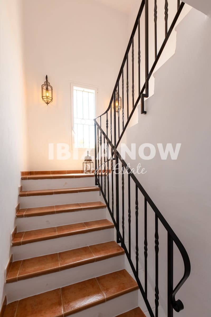 5 soverom Villa til salgs i Talamanca med svømmebasseng - € 3 850 000 (Ref: 8658070)