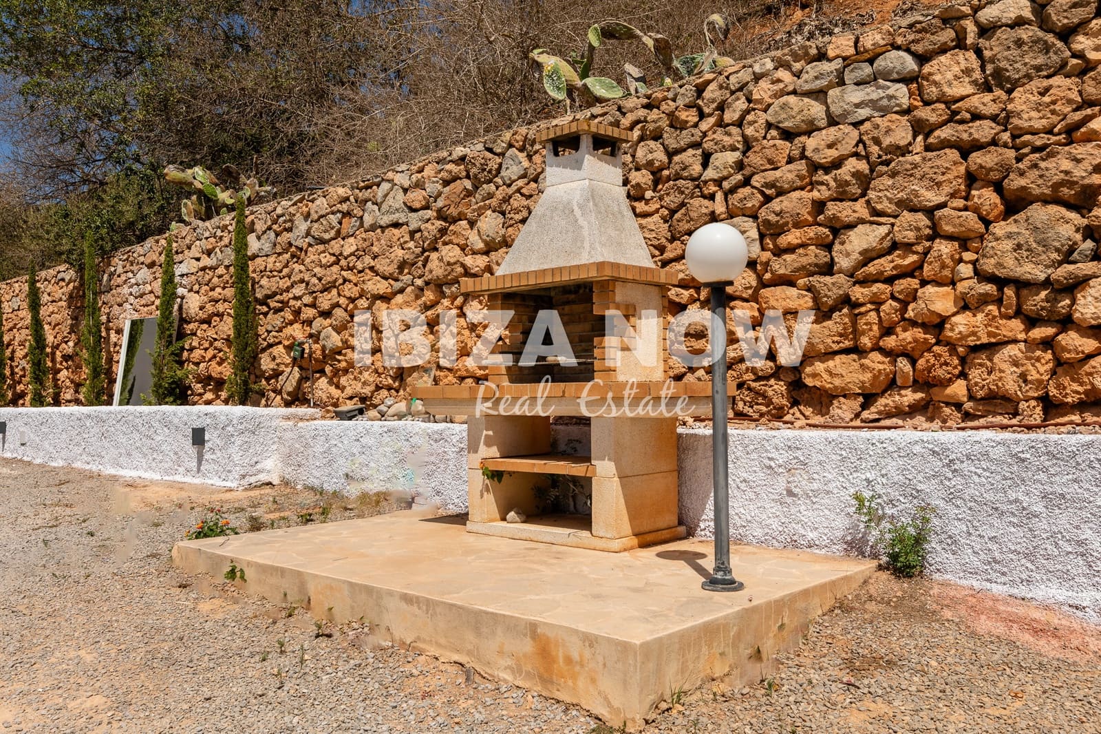 5 soverom Villa til salgs i Talamanca med svømmebasseng - € 3 850 000 (Ref: 8658070)